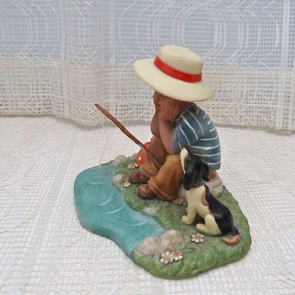 Cloud Works Figurine Sweet Memories 50032 Boy with Dog at Fishing Hole - Picture 3 of 6